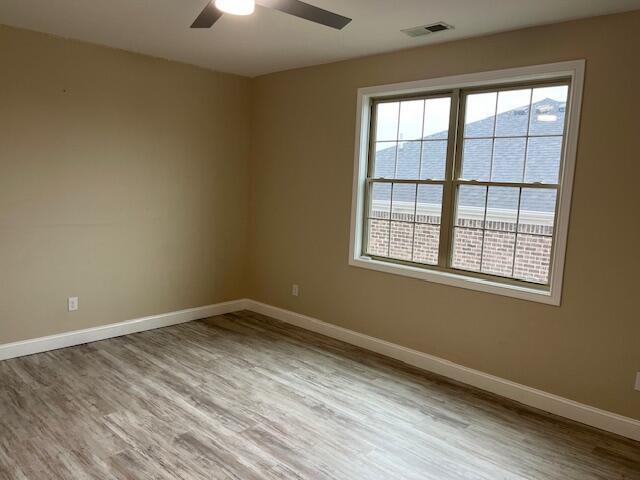 Building Photo - 4274 Captains Ct