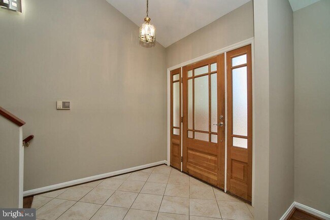 Building Photo - 8588 Coral Gables Ln