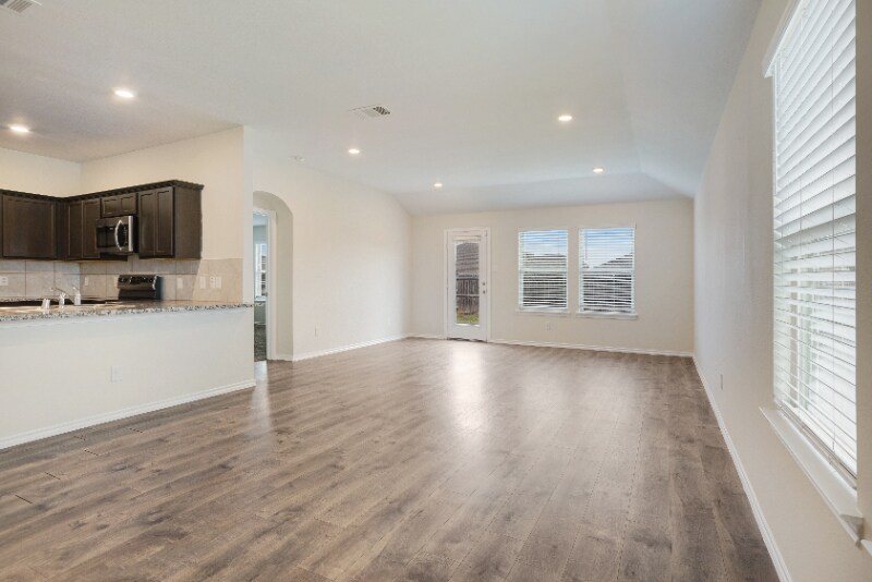 Building Photo - 2328 Stefani St