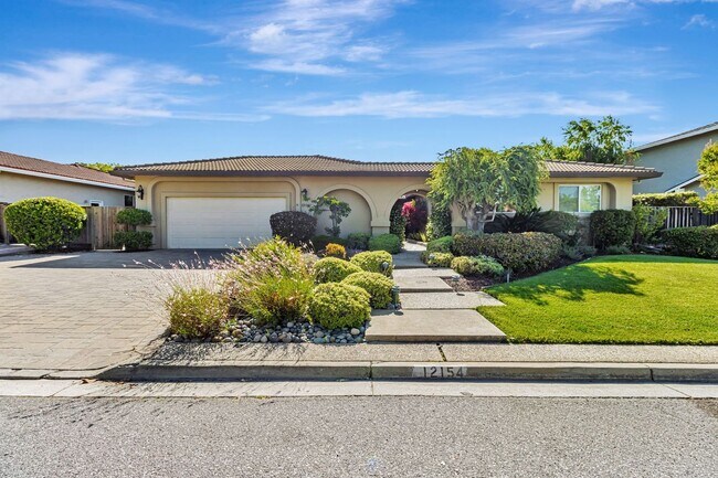 Primary Photo - Spacious Saratoga Home with Great Outdoor ...