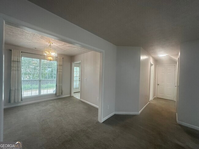 Building Photo - 7263 Sandpiper Way