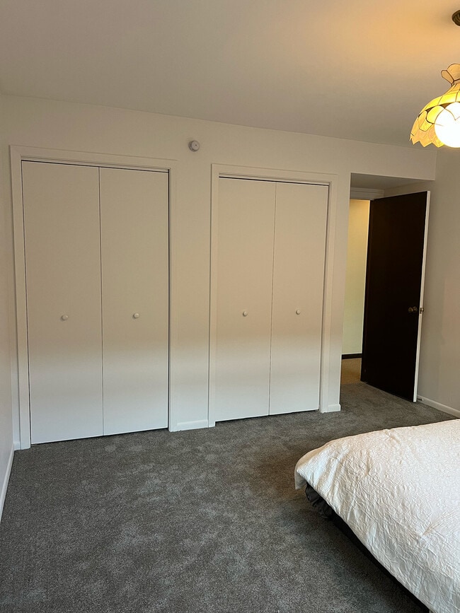 Building Photo - 838 Michigan Ave