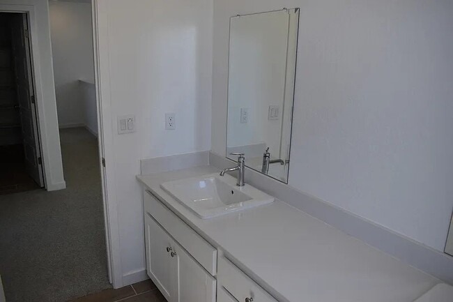 Building Photo - 1184 Atlantica Dr S