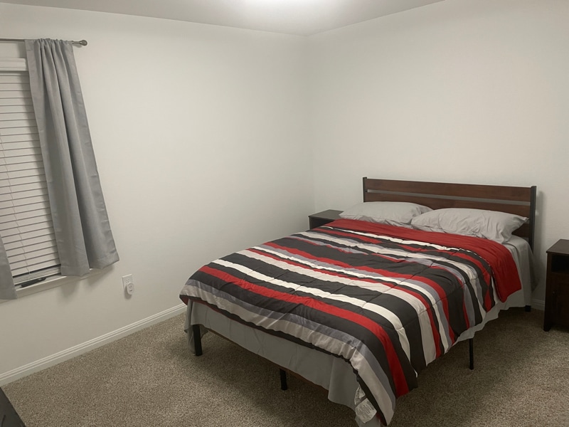 Building Photo - 142 Illusion Lk Ln