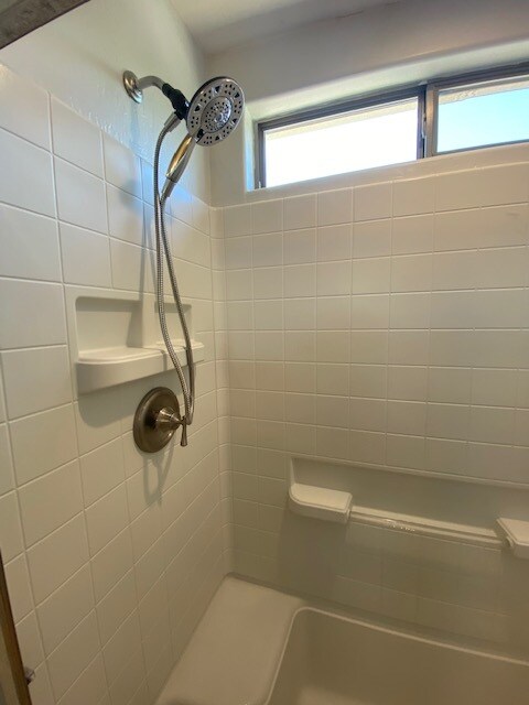 Building Photo - 43584 W Arizona Ave