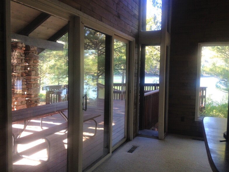 Building Photo - 2949 S Lakeridge Trl