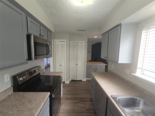 Building Photo - 10935 Indian Vista Dr