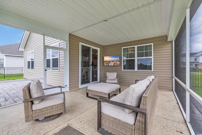 Building Photo - 553 Pier Ct