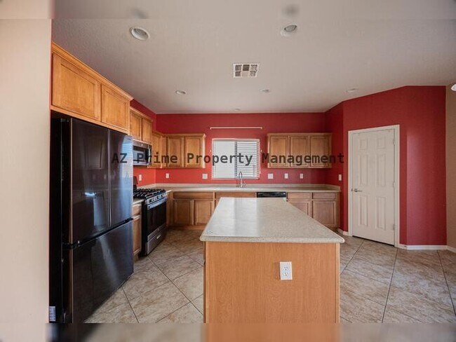 Building Photo - 30268 W Sheila Ln