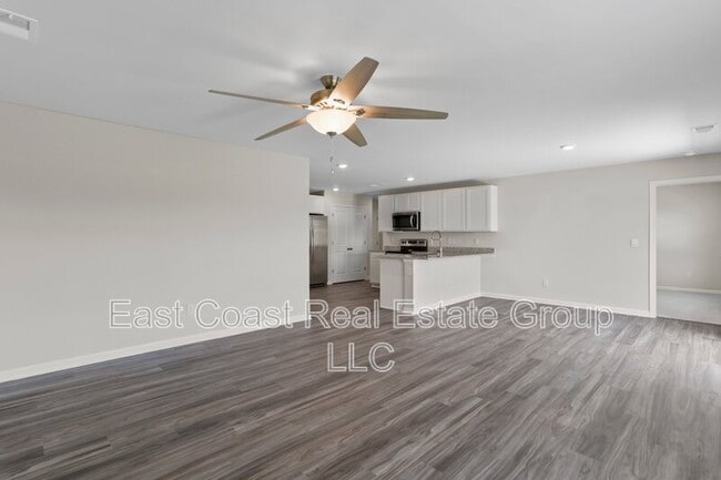 Building Photo - 266 Gumspring Dr