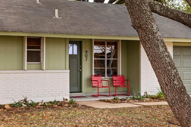 Building Photo - 407 Westmorland Dr