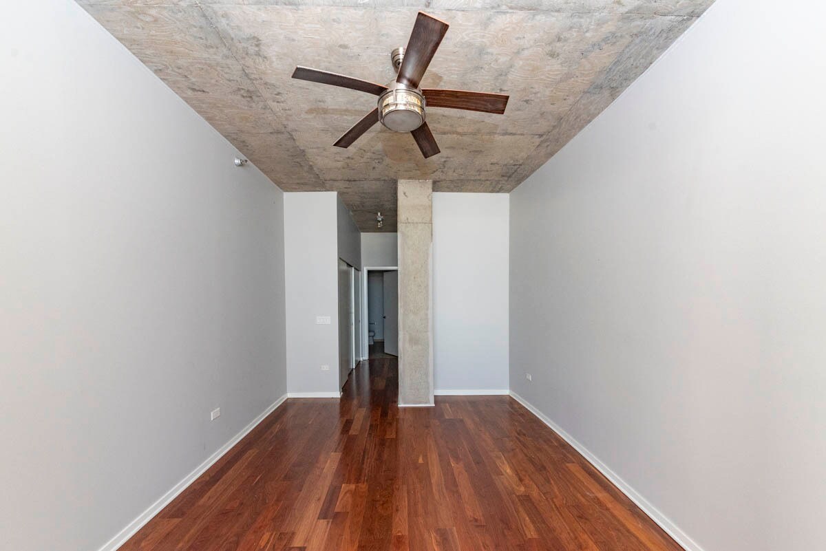 Building Photo - 700 N Larrabee St