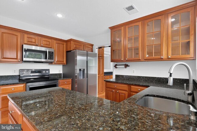 Building Photo - 3149 Southfield Dr