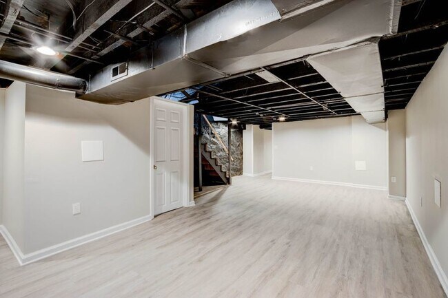 Building Photo - 4610 Pimlico Rd