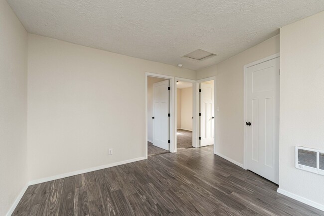 Building Photo - Ryde LLC