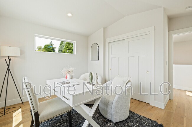 Building Photo - 4142 3rd Ave NW