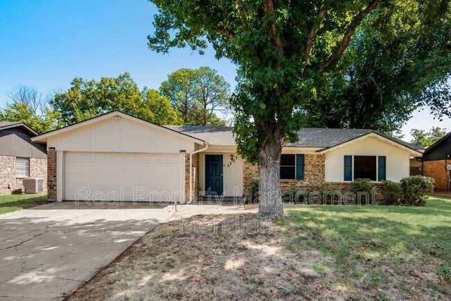 Primary Photo - 2207 Spanish Trail