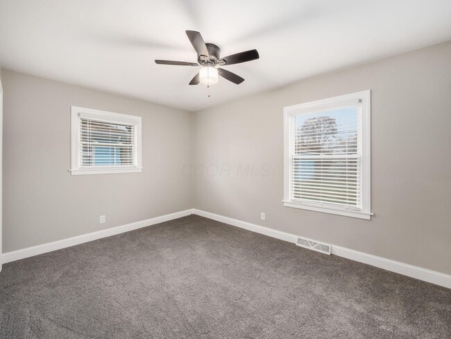 Building Photo - 2475 Swansea Rd