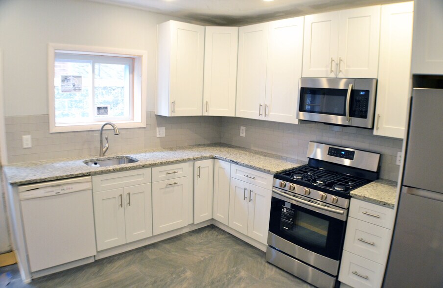 Primary Photo - 1316 S 8th St
