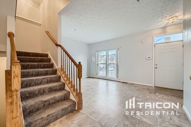 Building Photo - 8384 Frostwood Dr