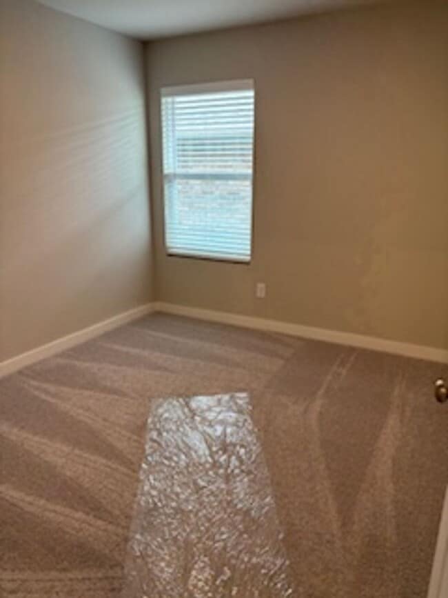 Building Photo - Beautiful New Home!