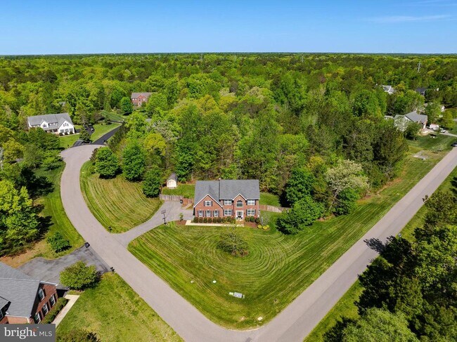 Building Photo - 23017 Holloway Ct
