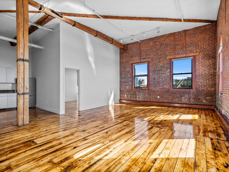 Building Photo - 791 Tremont St