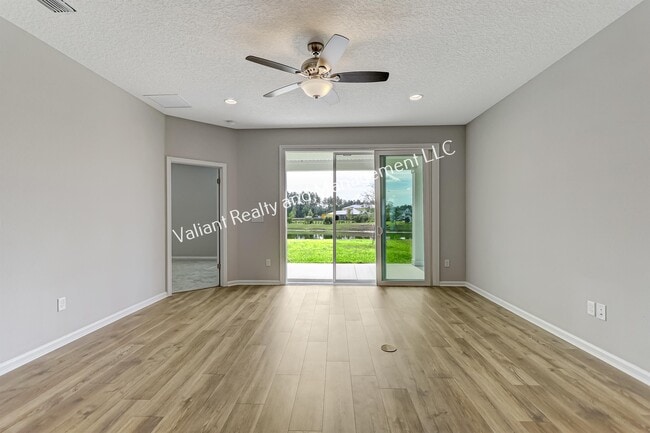 Building Photo - 278 Holly Forest Dr