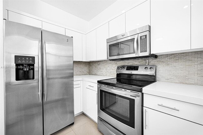 Building Photo - 12426 SW 122nd St