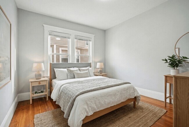 Building Photo - 20 Wilcock St