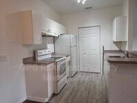 Building Photo - 830 Grand Regency Pointe