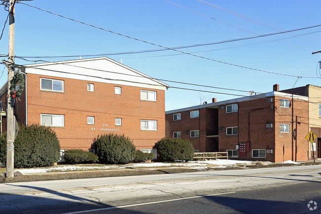 Building Photo - Black River Community