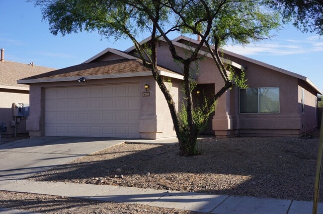 Building Photo - Popular Location, 3Bdm 2Ba Home