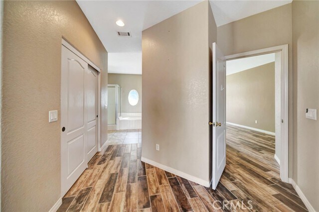 Building Photo - 7315 W Ave A 8