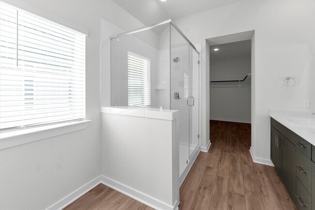Building Photo - 16035 Bishops Cap Way