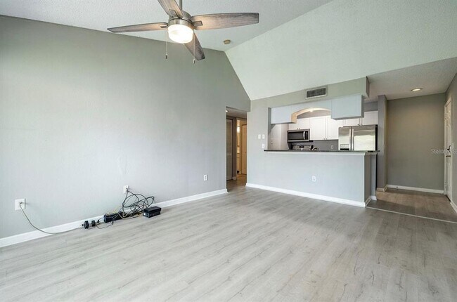 Building Photo - 2500 Winding Creek Blvd