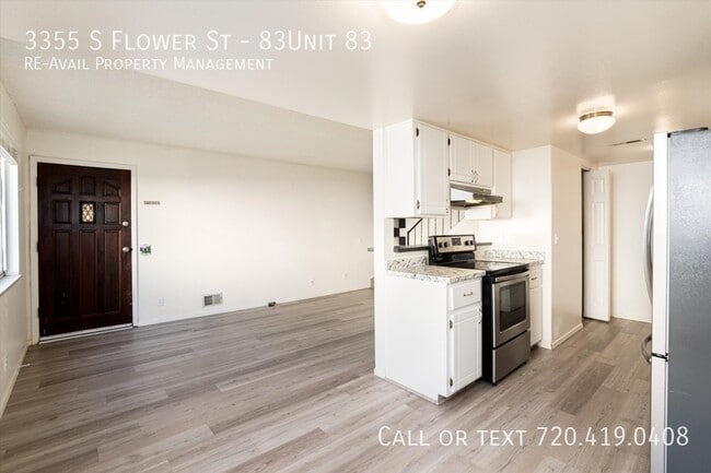 Building Photo - 3355 S Flower St