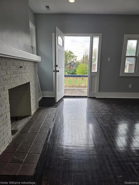 Building Photo - 2030 Hazelwood St