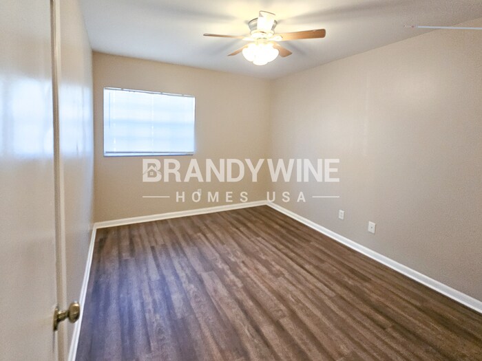 Building Photo - 318 Terrace Dr