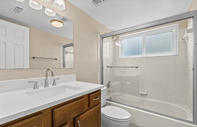 Building Photo - 250 S Sykes Creek Pky