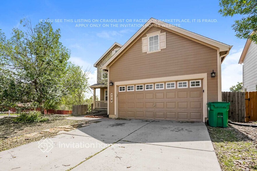 Building Photo - 779 Ridgebury Pl