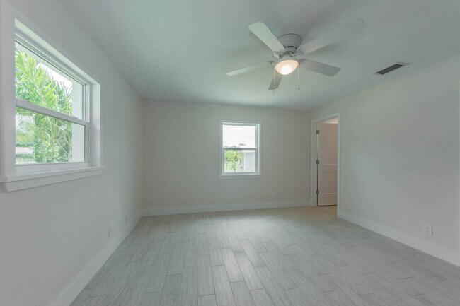 Building Photo - 12955 91st St