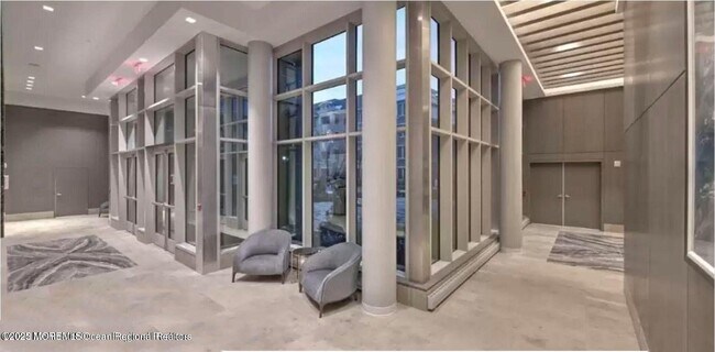 Building Photo - 30 Melrose Terrace