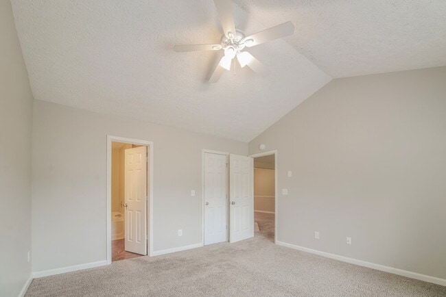 Building Photo - 5519 Denny Dr