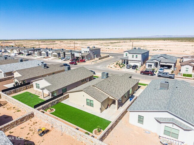 Building Photo - 12441 Polo Norte Dr