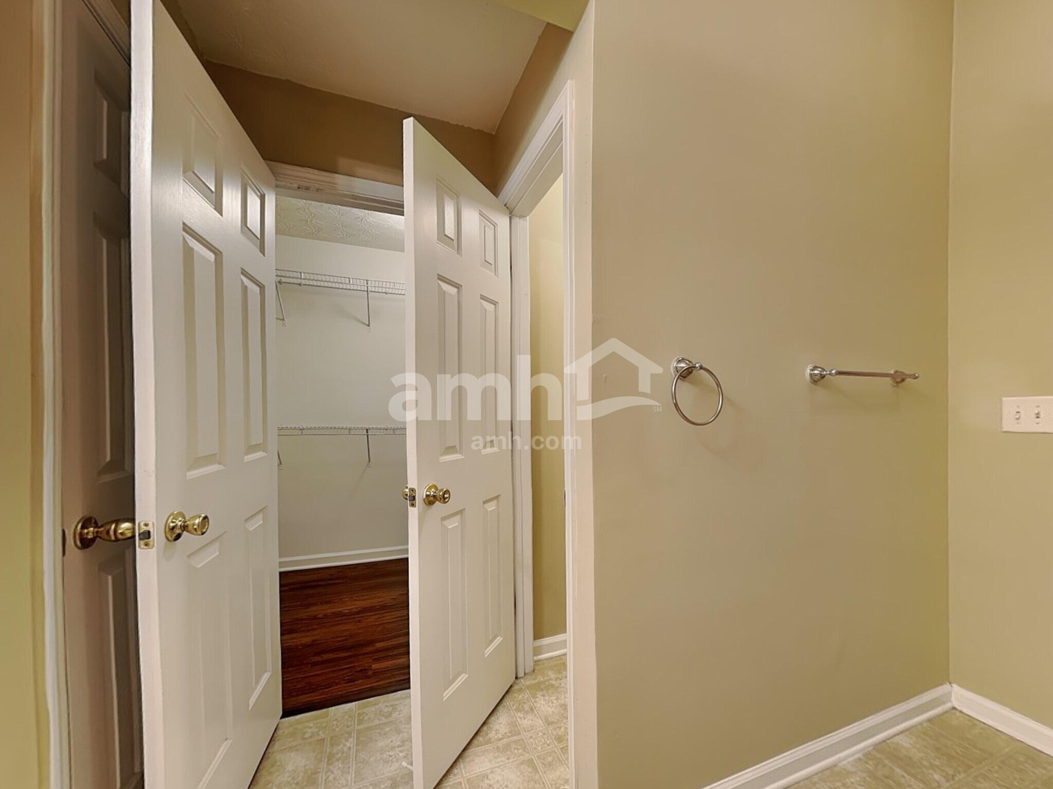 Building Photo - 4245 Windale Dr NW