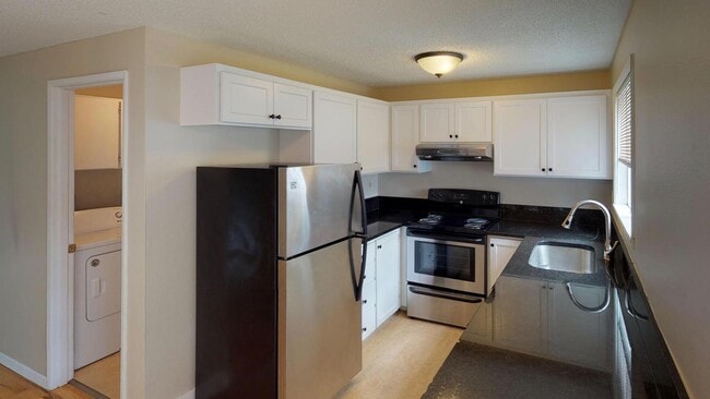 Building Photo - 3535 N Borthwick Ave