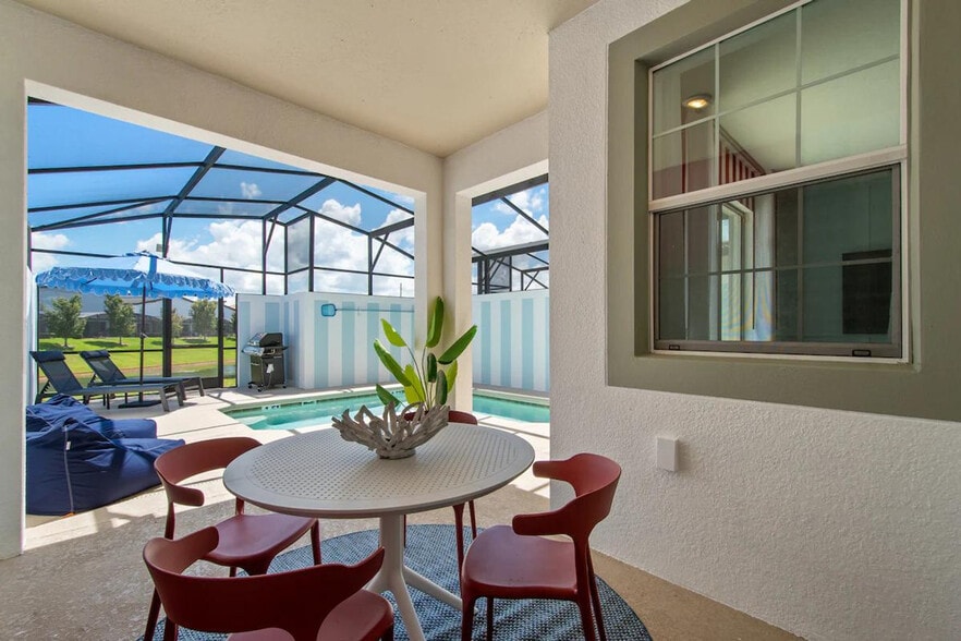 Building Photo - 2967 Fable St