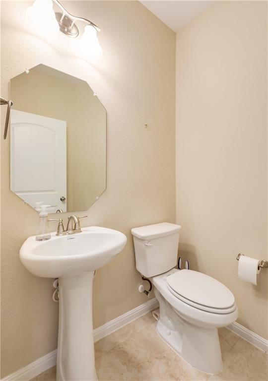 Building Photo - 13400 Briarwick Dr