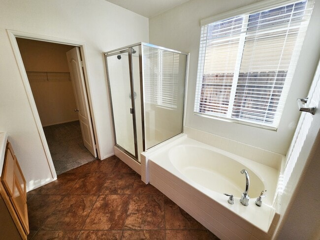 Building Photo - 12510 Colorado Ave